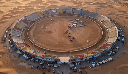 Al Marmoom Camel Race Track: The Beating Heart of the Sport