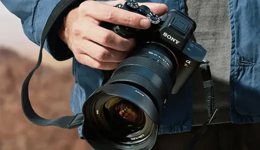 Cameras and Lenses Cameras and Lenses