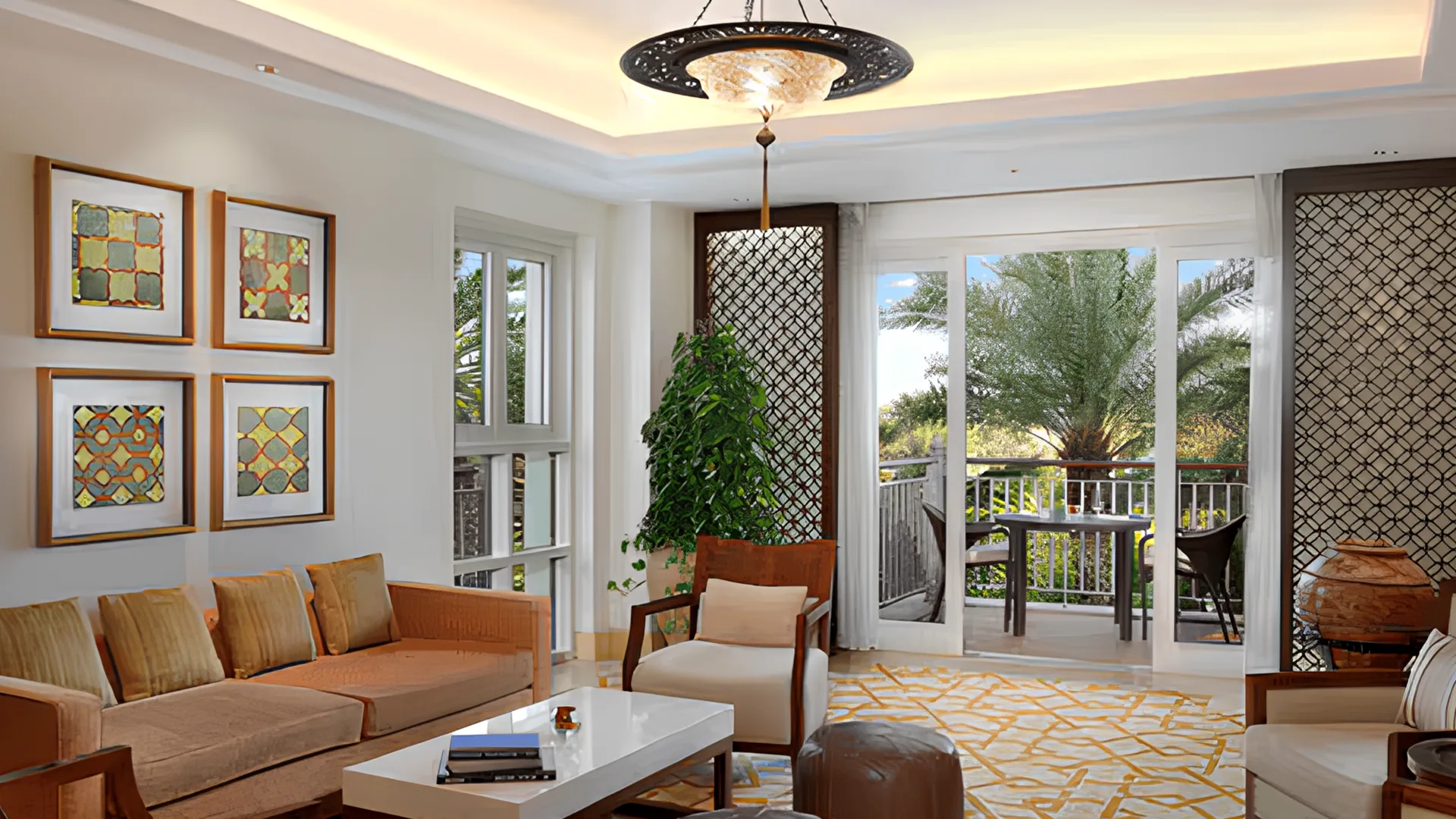 Dubai Ritz Carlton Hotel