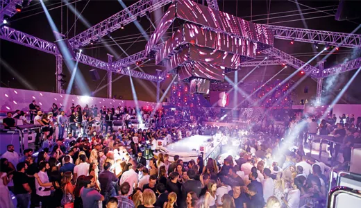 Nightclubs: Dance the Night Away Nightclubs: Dance the Night Away