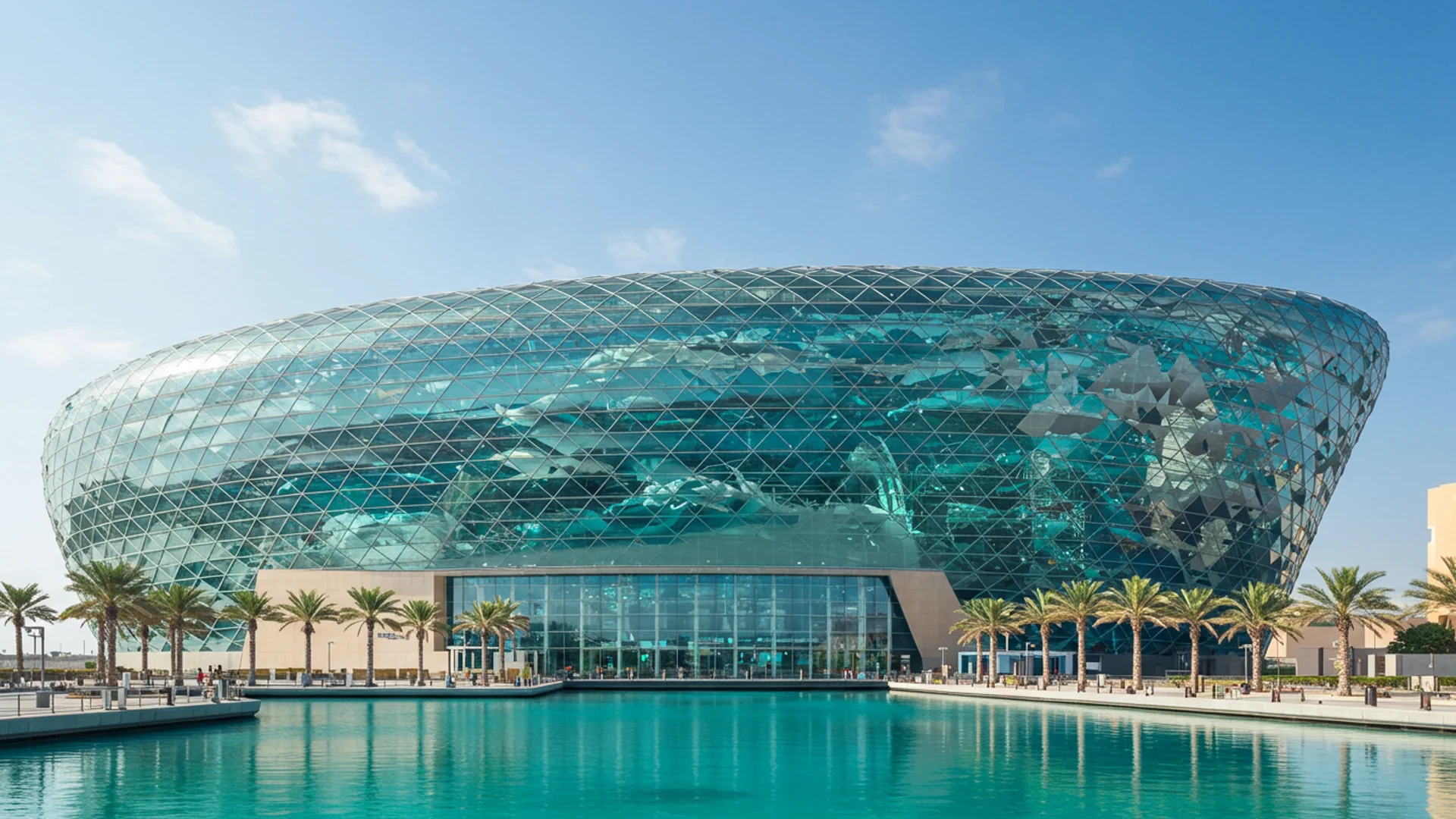 The National Aquarium Abu Dhabi: Dive into the Region’s Largest Marine Experience