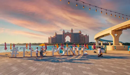 The Pointe, Palm Jumeirah: Waterfront Dining and Light Shows The Pointe, Palm Jumeirah: Waterfront Dining and Light Shows