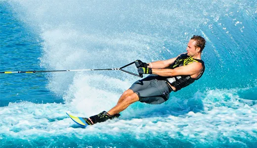 Why Choose Water Skiing in Dubai? Why Choose Water Skiing in Dubai?