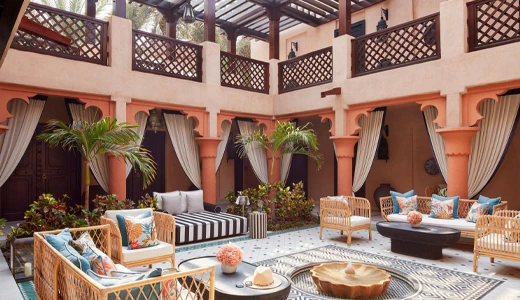 Why Stay in Traditional Hotels in Abu Dhabi? Why Stay in Traditional Hotels in Abu Dhabi?