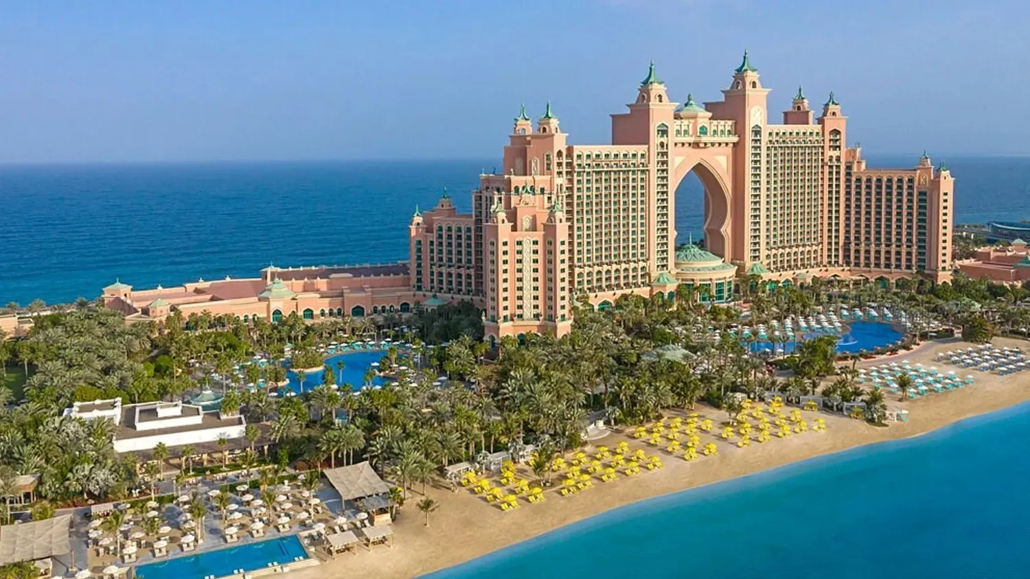 Luxury Comfort Combined Palm Jumeirah Hotels